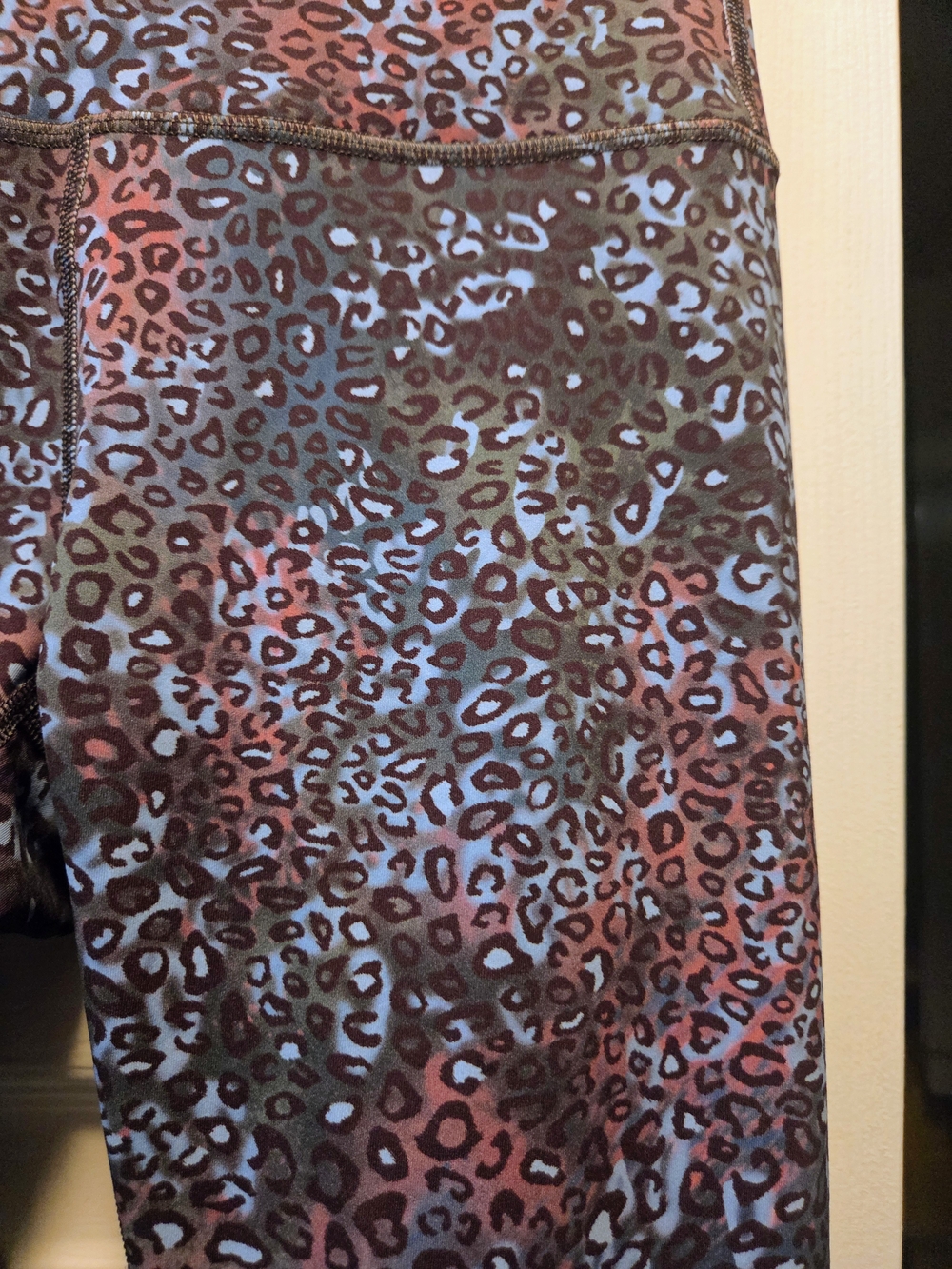 Lululemon Wunder Train High-Rise Tight 28" Size: 4 Color: Cosmic Leopard